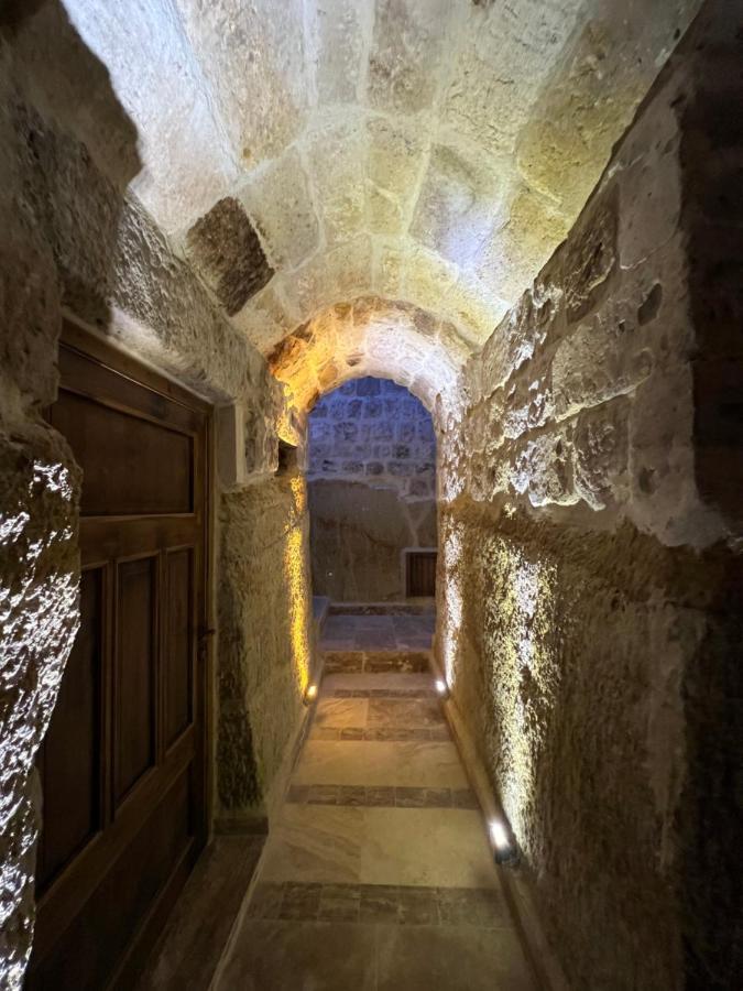 Dionysos Cave Cappadocia Hotel ウルギュップ エクステリア 写真