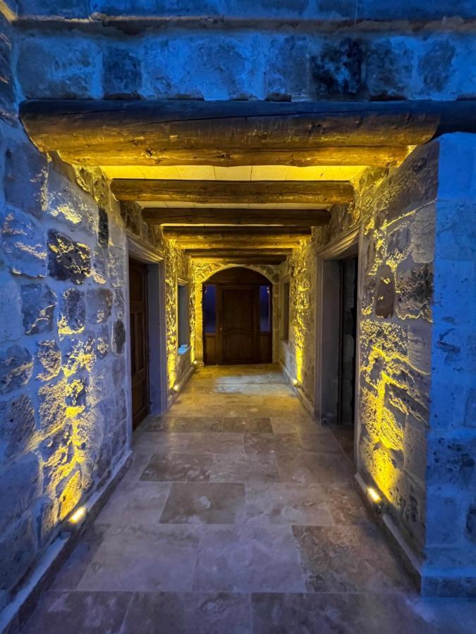 Dionysos Cave Cappadocia Hotel ウルギュップ エクステリア 写真