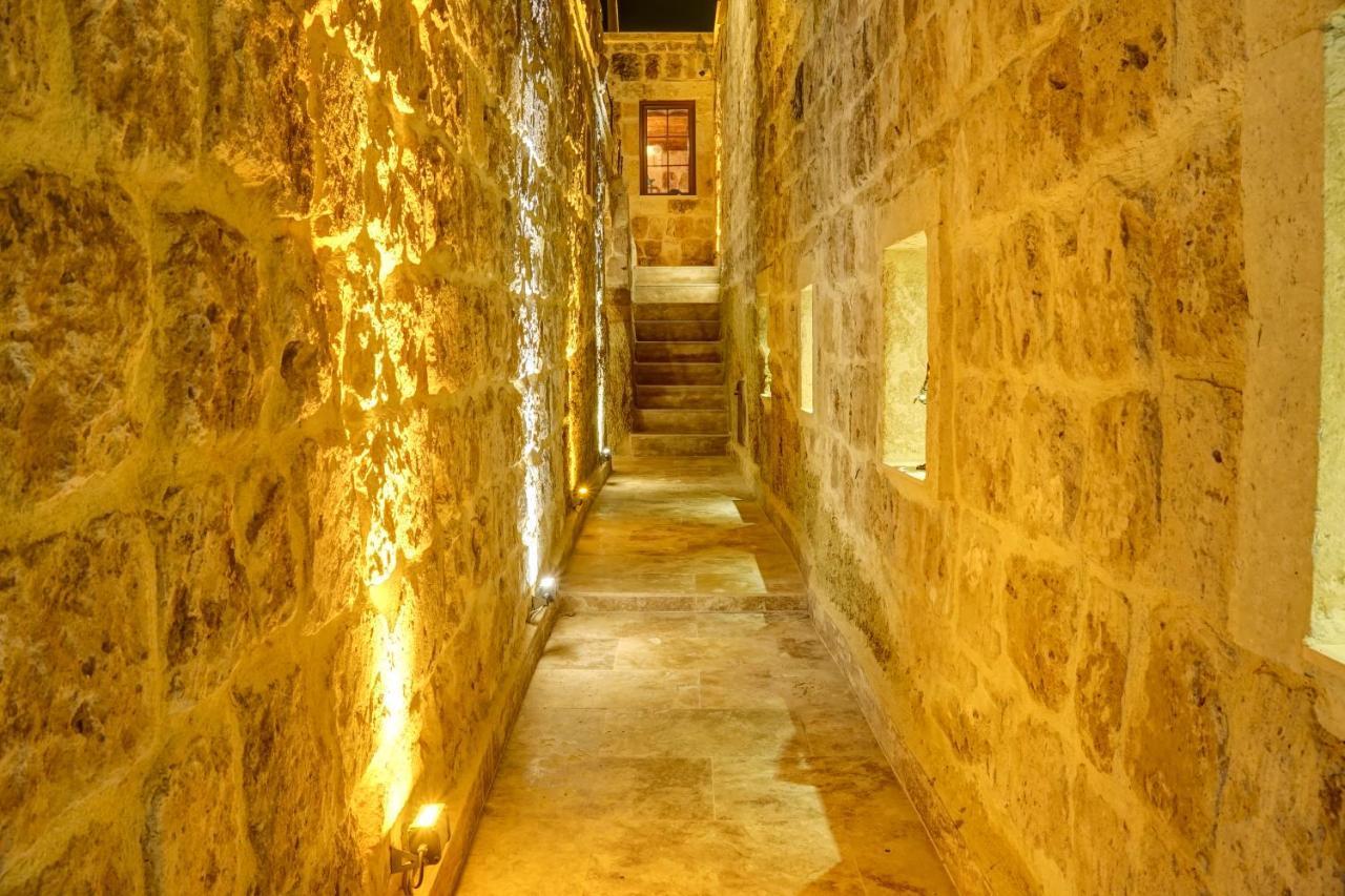 Dionysos Cave Cappadocia Hotel ウルギュップ エクステリア 写真
