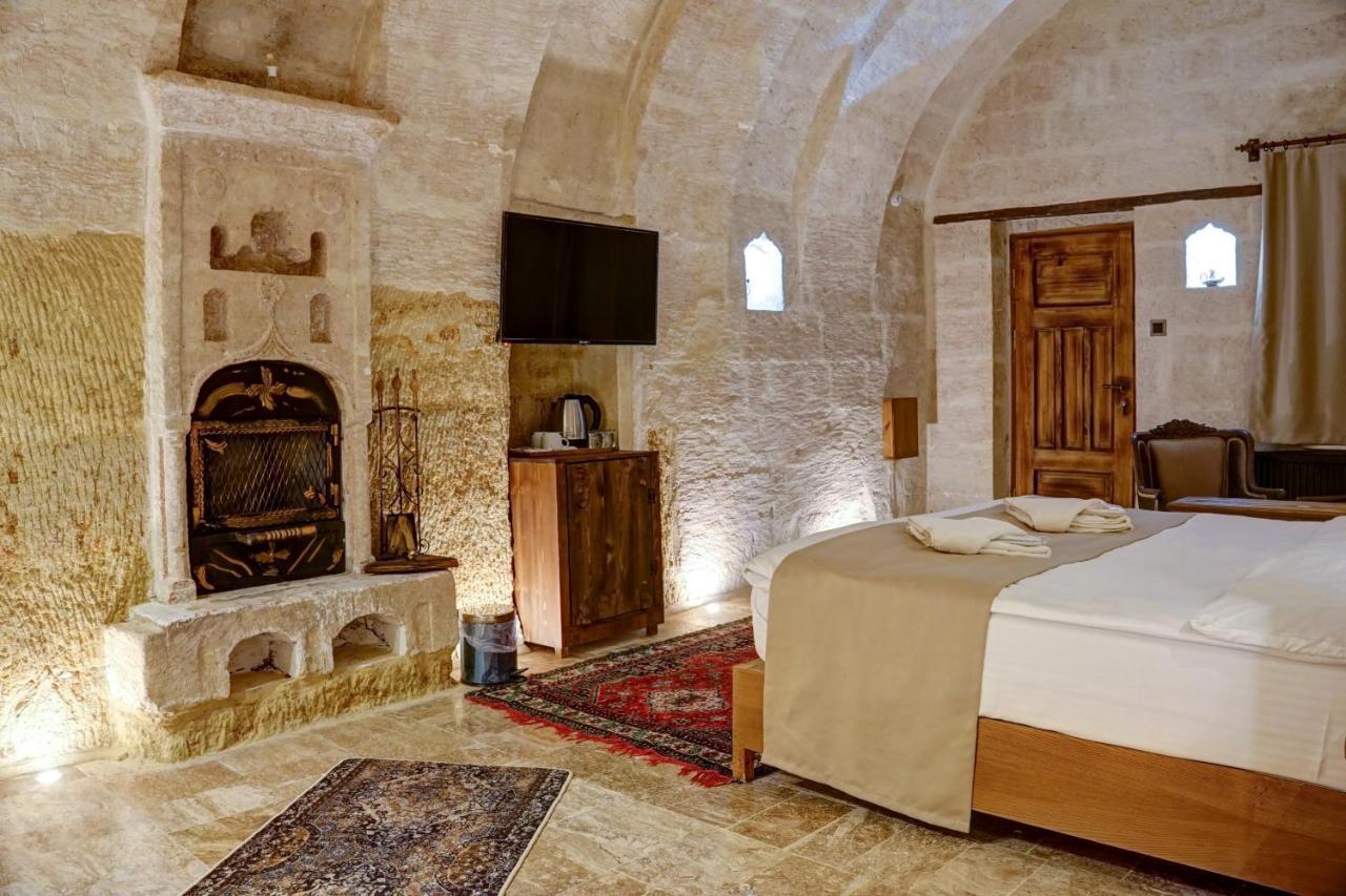 Dionysos Cave Cappadocia Hotel ウルギュップ エクステリア 写真